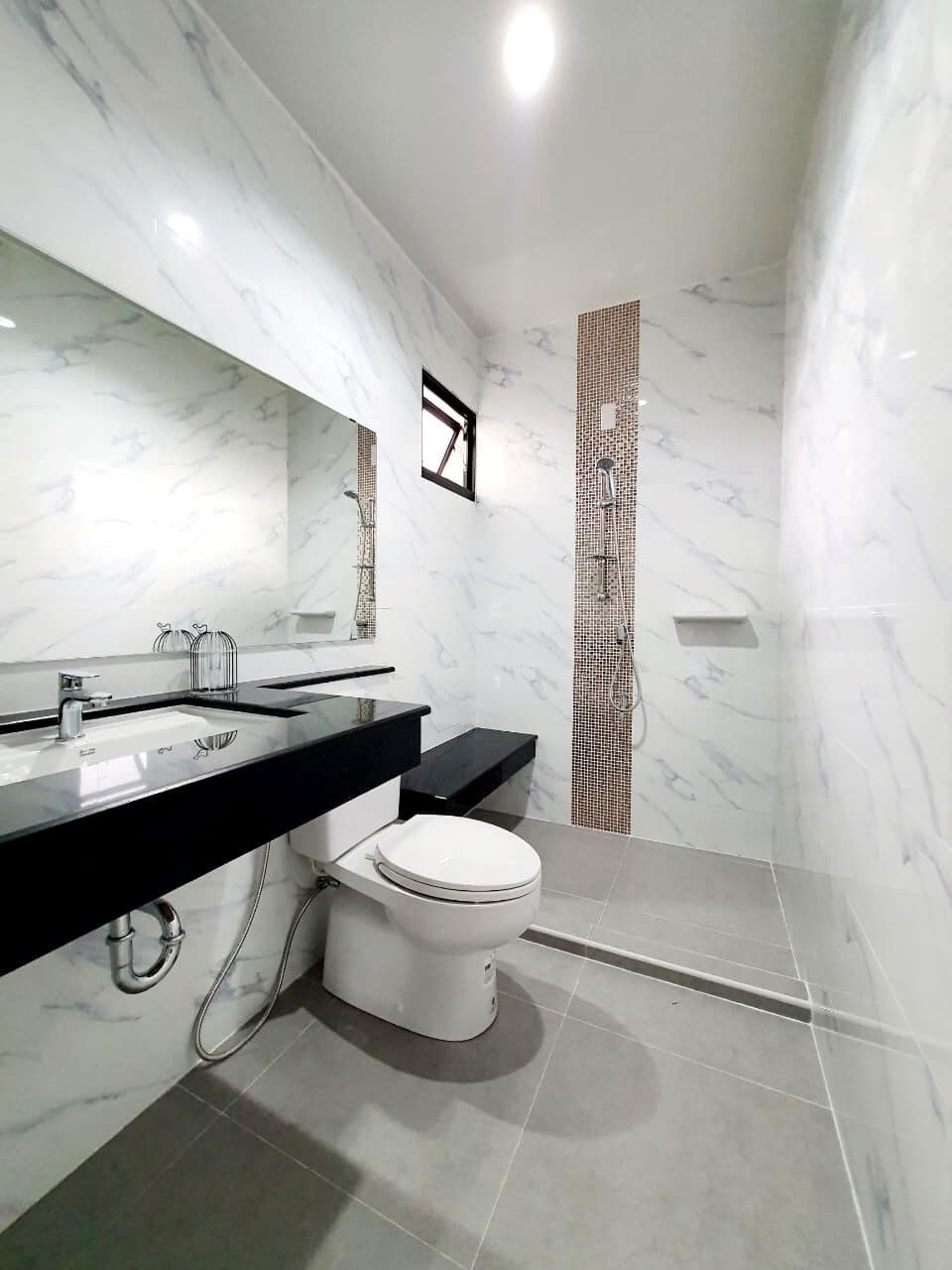 Bathroom — Marble Finish